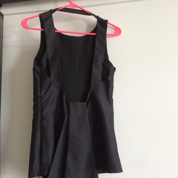 OAK NYC open back crepe blouse - Picture 2 of 3